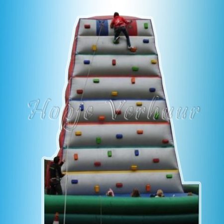 Opblaasbare klimwand 8,5 meter hoog